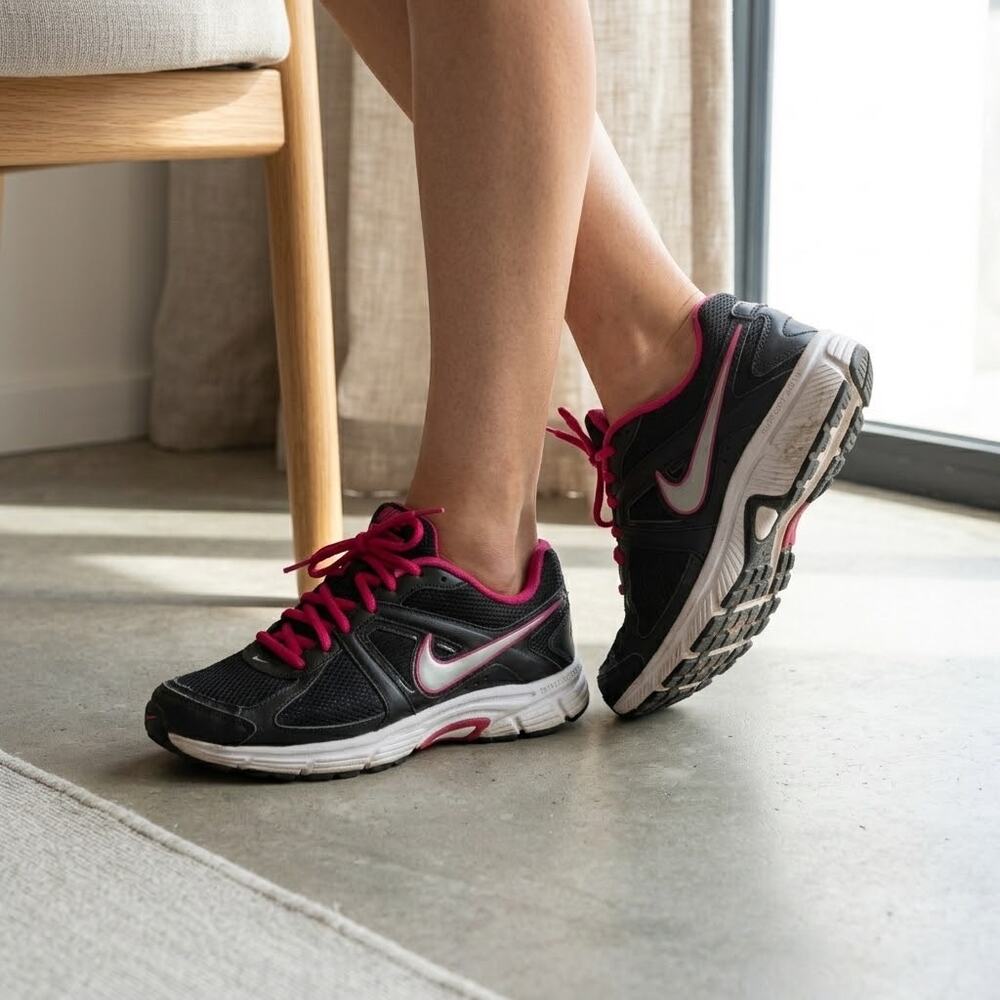 Nike Dart 9 Shoes Womens 10 Athletic Running Sneakers 443863-018 Black Pink Mesh